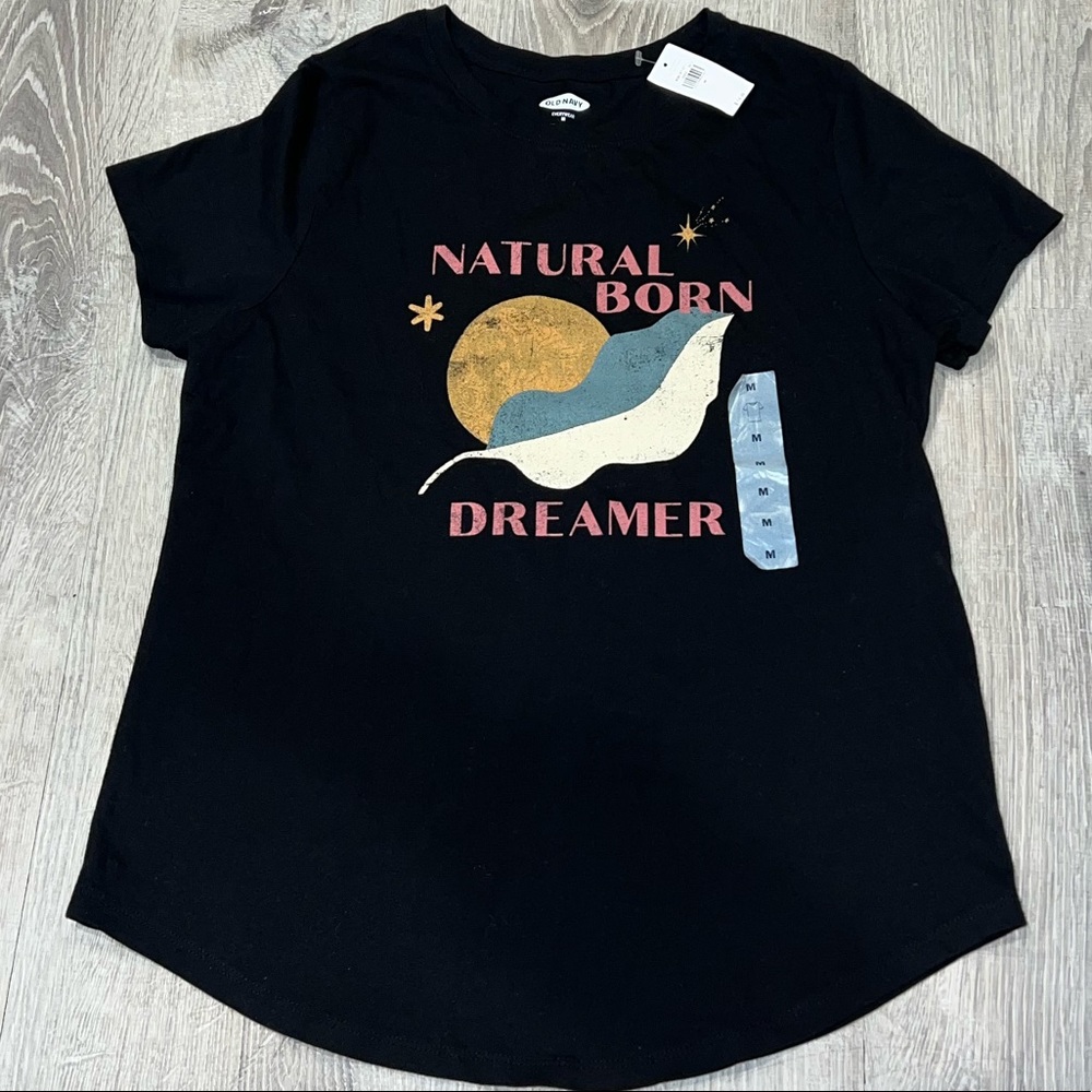 NWT Old Navy Everywear Medium Graphic Short Sleeve T-Shirt